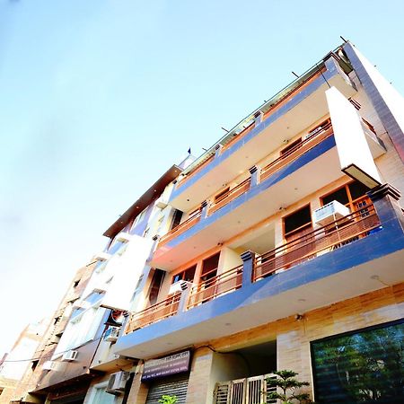 โอโย 38733 เดอะ ไส พาเลซ Hotel ปัญจ์กุลา ภายนอก รูปภาพ